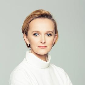 Professor Aneta Hryckiewicz